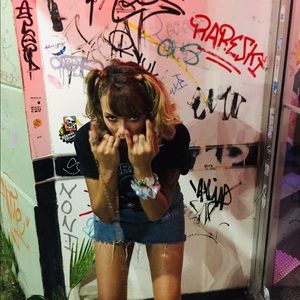 Meet your Posher, Cassie